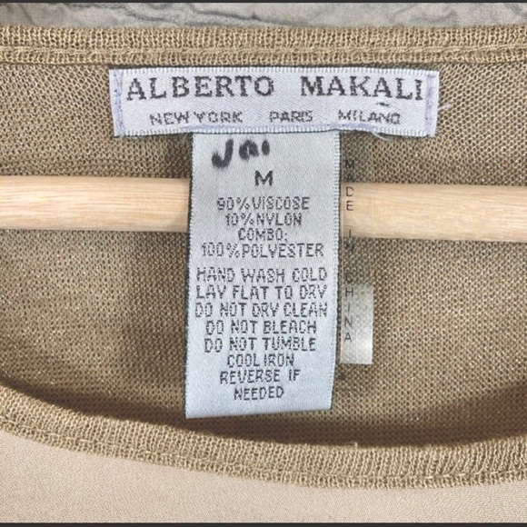 🔥 3/$15 🔥 Alberto Makali 3/4 Sleeves Semi-Sheer Blouse Size Medium - Picture 4 of 5